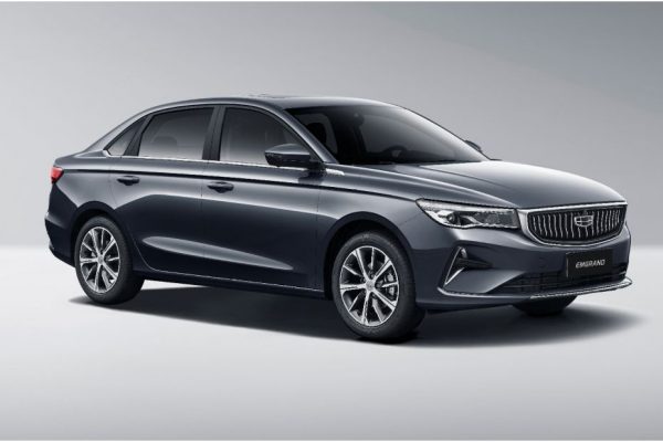 Geely EMGrand 2026 side