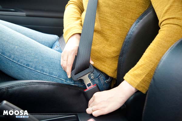 driving without seat belt 🚦 Traffic Rules in UAE 